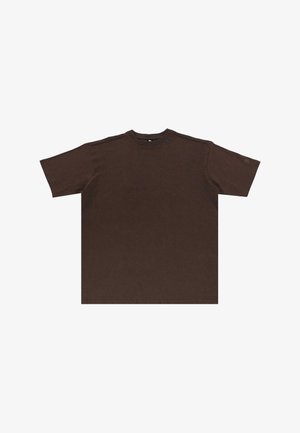Brown short-sleeve t-shirt made of cotton, featuring a round neckline and a relaxed fit. Includes subtle logo on the sleeve.