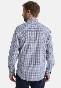 Karierte langärmlige Hemd aus blauem und weißem Baumwollstoff, mit Button-Down-Kragen und abgerundetem Saum, sichtbaren Nähten und Manschetten.