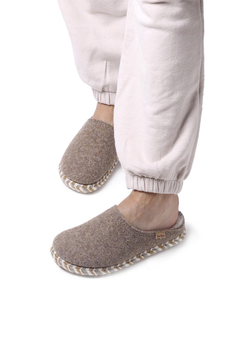 Damen Sneaker | Toni Pons MIRI-FP Hausschuh taupe - DO44232 Damen Sneaker | Toni Pons MIRI-FP Hausschuh taupe - DO44232