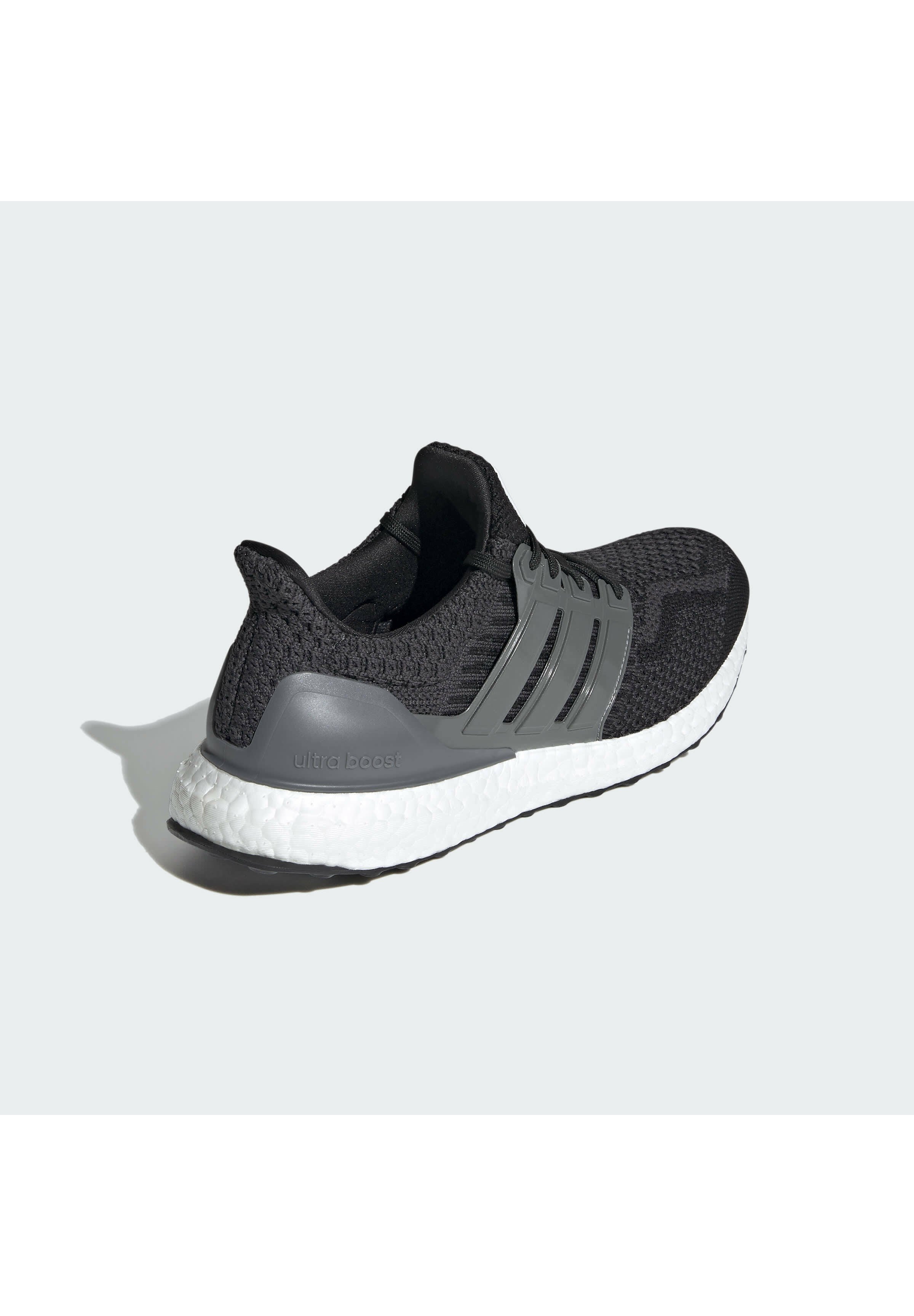 ultraboost 5.0 black and white