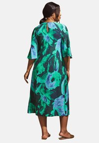 Live Unlimited London Jurk - green
