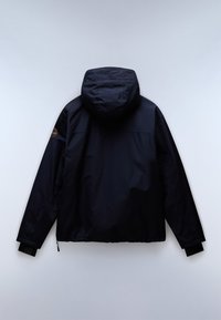 Námořnická kapuce s uvolněným střihem, s hladkou texturou a elastickými manžetami, zesílenými švy a logem na rameni.