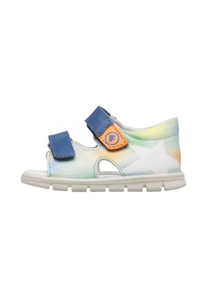 Sandalo aperto per bambini con suola bianca, tomaia multicolore con una grande stella bianca, e cinturini in velcro blu e arancioni con logo.