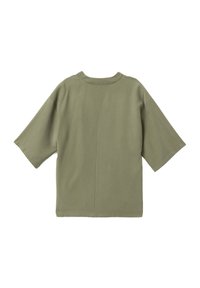 Olijfgroene oversized t-shirt met korte mouwen, ronde halslijn en een gladde textuur. Heeft een eenvoudig ontwerp zonder zichtbare patronen of accenten.
