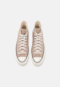 Converse Sneakers alte - khaki