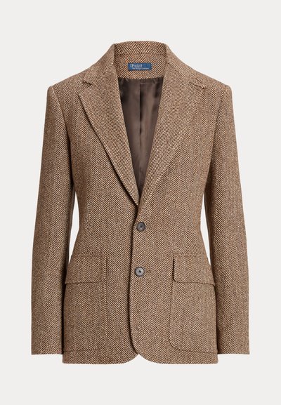Brązowa marynarka w kratę herringbone z wełny, z klapami typu notch, dwiema przednimi kieszeniami z klapami, dwiema guzikami i gładką brązową podszewką.