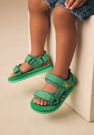 Next, STANDARD FIT (F) FIT - TOUCH FASTENING TREKKER WALKING SANDALS FIT (F) . - Trekkingsandaler - green
