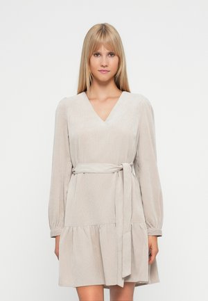 ONLMARIKE LIFE BELT DRESS  - Kjole - beige