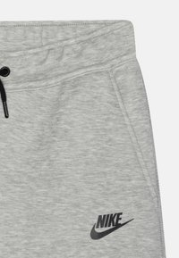 Nike Sportswear TECH FLEECE PANT - Träningsbyxor - dark grey/black