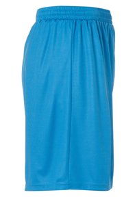 Pantalones cortos deportivos de color azul claro, hechos de una tela suave. Cuentan con una cinturilla elástica y un dobladillo recto para mayor comodidad.