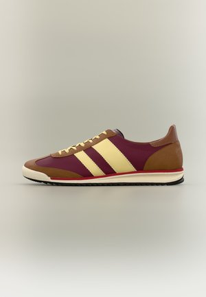 Madden Girl JUMPER - Trainers - burgundy/brown