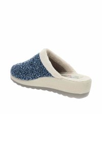 Ciabatta blu con texture, foderato in morbido bianco, con retro chiuso e suola imbottita, caratterizzato da una punta arrotondata e un design minimale.