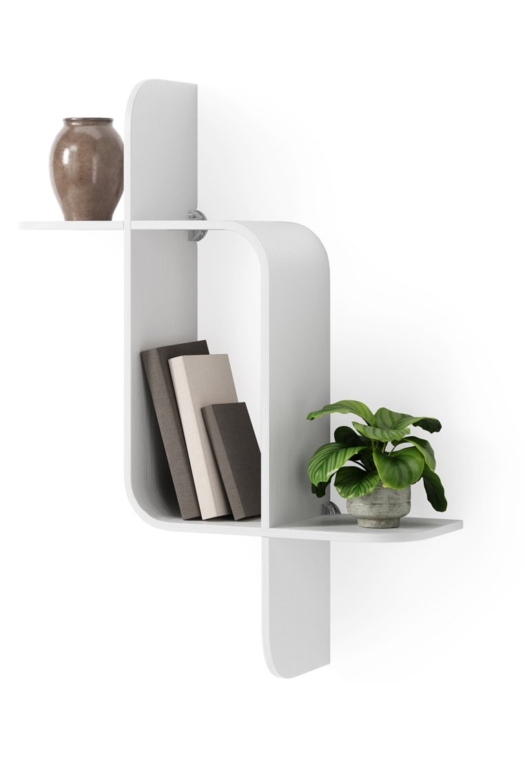 Mensola bianca con design curvo; presenta un vaso in ceramica, libri in colori neutri e una pianta in un vaso texturizzato sul ripiano inferiore.