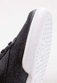 Reebok Classic Sneakers basse - black