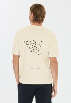 VIRTUS, VIRTUS T-SHIRT BRODY - T-Shirt print - egret