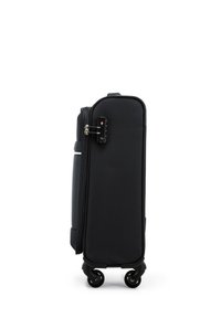 Valigia nera rigida con superficie testurizzata, doppia zip, lucchetto a combinazione integrato e quattro ruote girevoli per la mobilità.