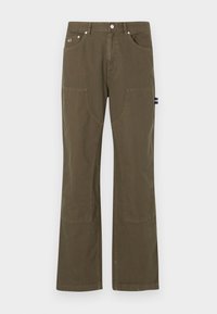 Kijelölve, fatigue green