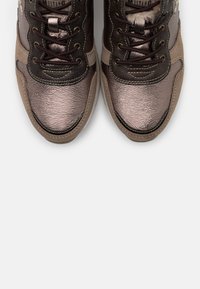Mustang Sneaker low - braun