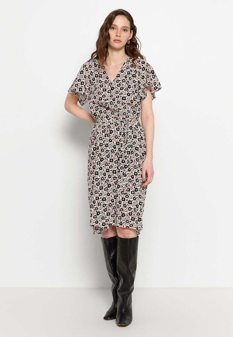 ASPESI Jurk wit ASPESI Jurk wit