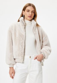 Koton Chaqueta de invierno - white