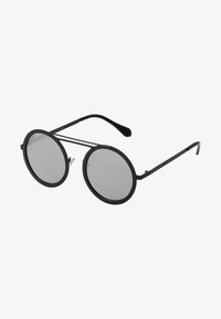 Atlasīts, silver mirror/black