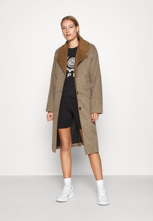 JANASHIA - Mantel - light brown