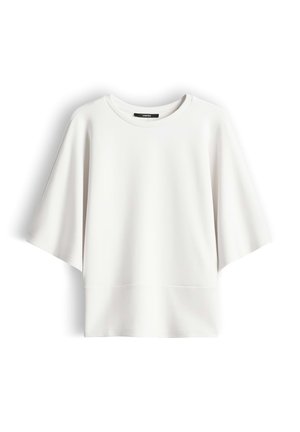 someday., TAPERED BATWING FIT - T-shirt basic - milk