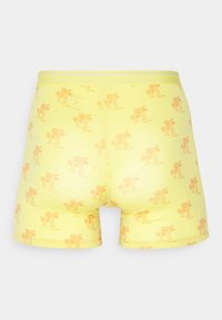 Atlasīts, LIGHT YELLOW