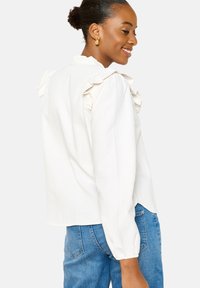 LolaLiza Blouse - vanilla white