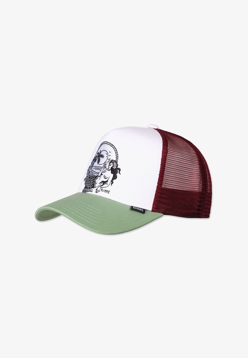 Casquette de camionneur avec devant blanc, visière verte et filet arrière bordeaux. Présente une impression graphique noire d'un crâne et de personnages. Étiquette logo sur le côté.