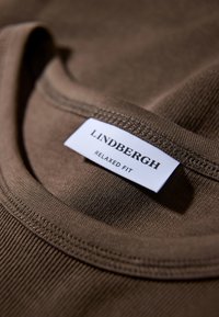 Lindbergh Långärmad tröja - dk brown