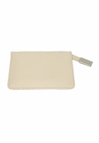 Portafoglio in pelle color crema con texture, di forma rettangolare, caratterizzato da cuciture visibili e un'etichetta metallica sul lato.