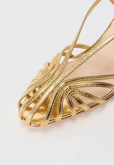 Loeffler Randall LIVVY  - Avokkaat - gold