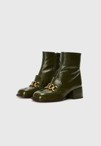 Chie Mihara BRIT - Wedge Ankle Boots - dunpak mili