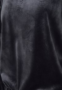 UGG SHANARA - Parte de cima do pijama - ink black