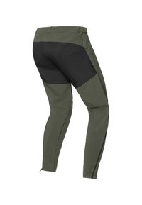 Slim-fit outdoor broeken in donkergroen met een zwart paneel op de achterkant. Voorzien van ritsen bij de enkels en een gladde, duurzame stof.