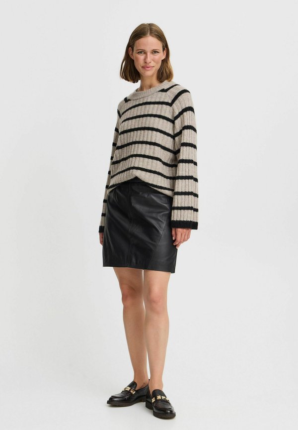 BYDARAN - A-line skirt4