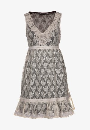 Spetsklänning med V-ringning och ärmlös design. Har känsliga blommönster i krämfärg på grå bakgrund, med en volang nederkant.