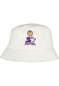 Hvid bucket hat lavet af bomuld, med broderet basketball-design i lilla og gul samt "STARTER" logo. Tekstureret skygge med syninger.