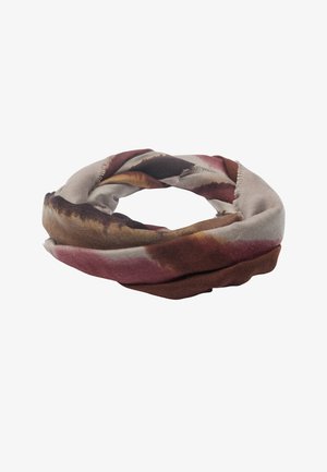 Miękki infinity szalik z tkaniny w mieszance stonowanych kolorów ziemi, w tym brązu, beżu i bordo, ułożony w skręconą pętlę.