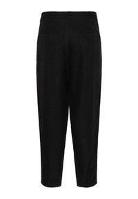 Pantalon noir ample avec poches passepoilées à l’arrière et coupe droite, présenté de dos sur fond blanc.