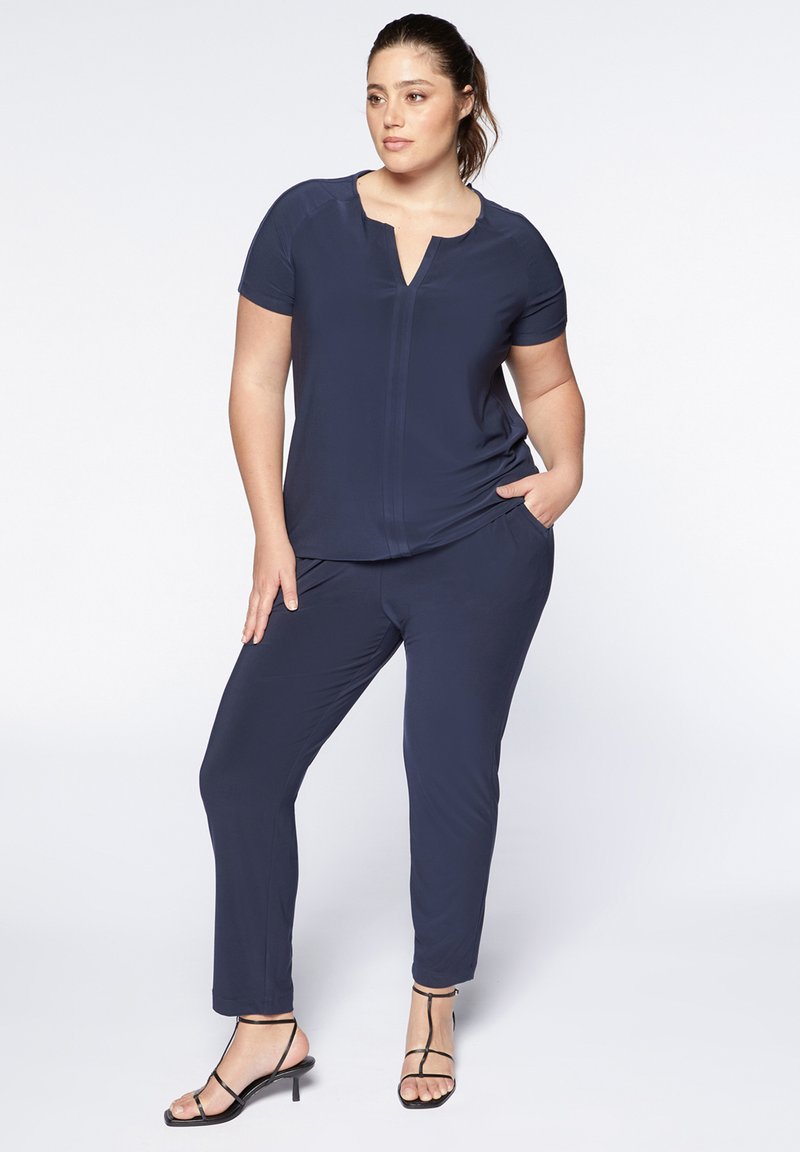 Fiorella Rubino T-shirt basic blauw