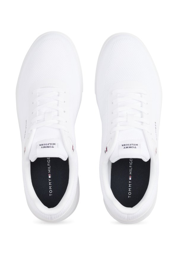 MODERN CUP - Trainers3