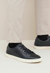 Next STANDARD - Sportcipő - navy blue