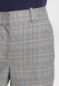 Topshop Petite Tygbyxor - grey