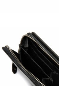 The Chesterfield Brand OSUM RFID SCHUTZ LEDER 11 CM - Monedero - black