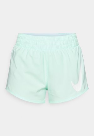 Nike atletske kratke hlače, svetlo mint zelena tkanina, elastičen pas z nabiranjem, z velikim belim logotipom na levi strani, gladka tekstura.