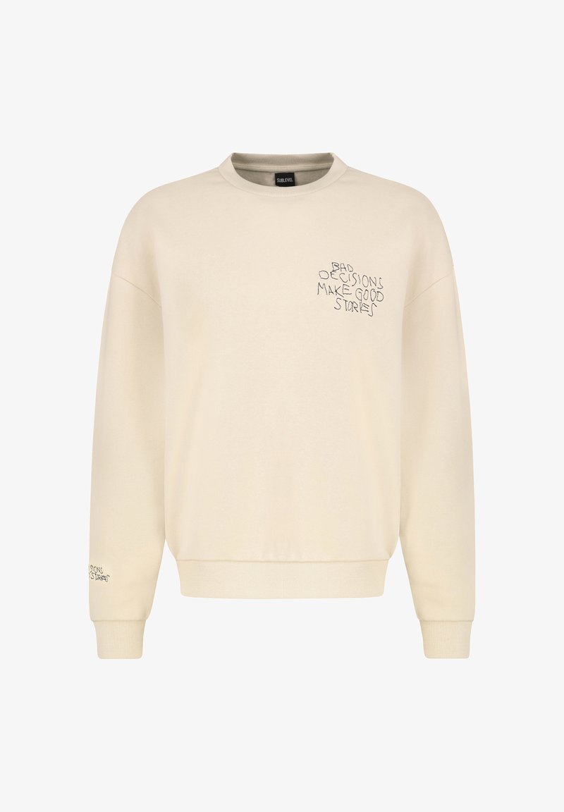 Cremfarbener Sweatshirt mit gerippten Bündchen und Saum. Mit Textstickerei: "SCHLECHTE ENTSCHEIDUNGEN MACHEN GUTE GESCHICHTEN" auf der Vorderseite. Weiches Material.