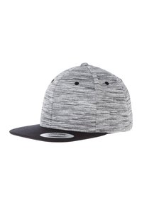 Sivá a �čierna snapback čiapka s textúrovaným tkaným vzorom, plochým okrajom a šesťpanelovým dizajnom. Obsahuje ventilačné otvory a nastaviteľný popruh.