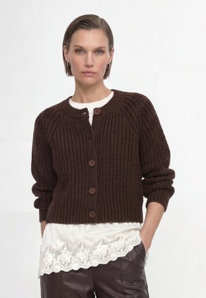 Rich & Royal, RICH & ROYAL CARDIGAN - Cardigan - chocolate torte